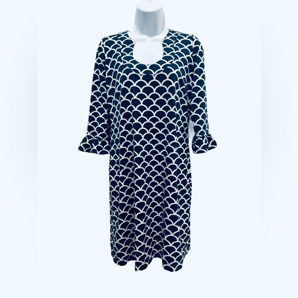 Katherine Way Midi Dress Navy and White Pattern. Size small